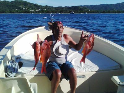 Coco Beach Costa Rica, Inshore fishing for red snapper and sea bass