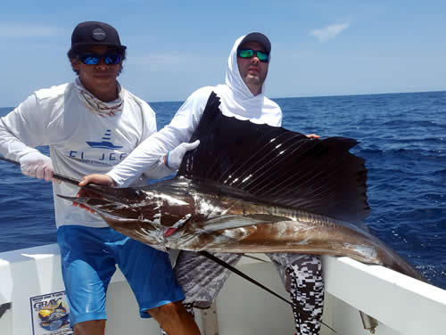 Deep sea fishing in Guanacaste